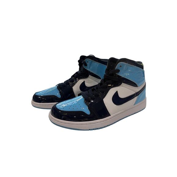 Nike Air Jordan 1 Retro High OG Blue Chill Sneaker Patent Leather 8.5 Womens - Picture 1 of 9